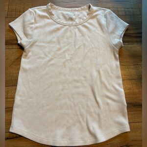 Women’s white old navy tee shirt